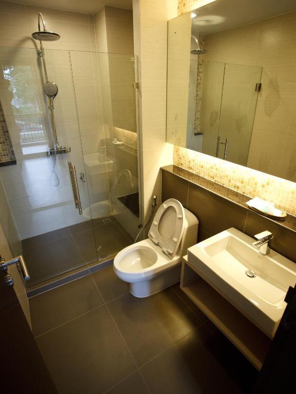 Alisha Court Hotel & Residence Bangkok Chambre photo
